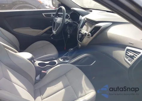 2013 Hyundai Veloster Base W/Gray from USA, damaged, VIN KMHTC6ADXDU118382